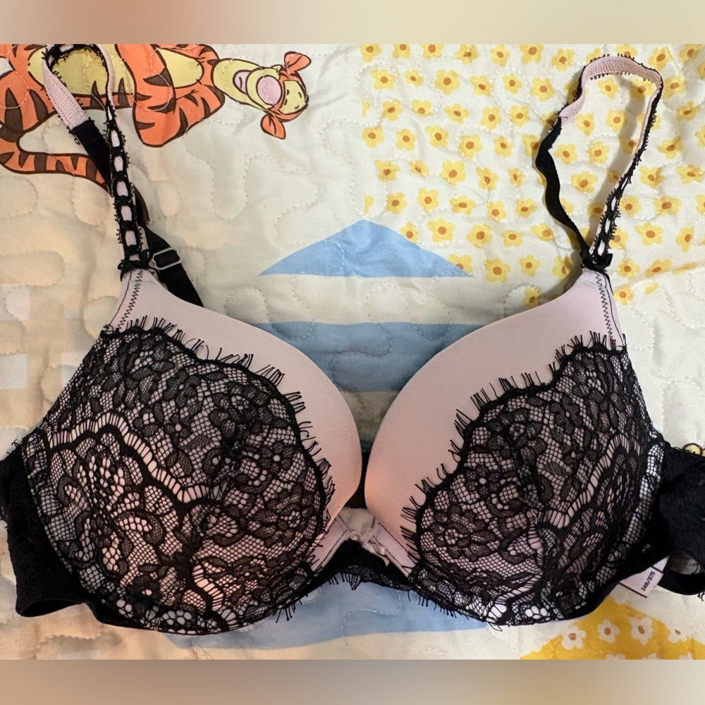 Victoria's Secret bra